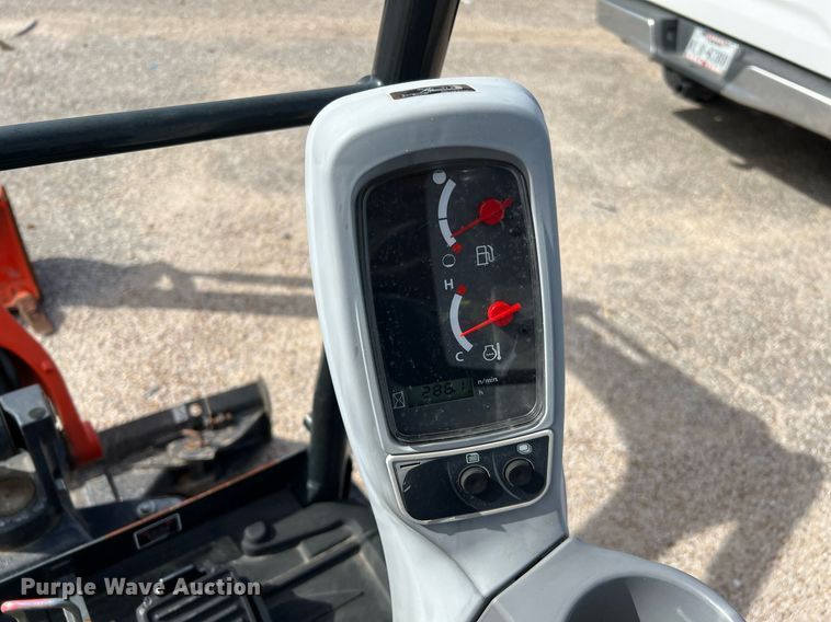 image for item MH9982 2019 Kubota KX018-4R1  mini excavator