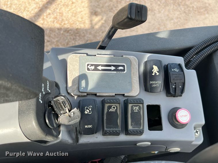 image for item MH9982 2019 Kubota KX018-4R1  mini excavator