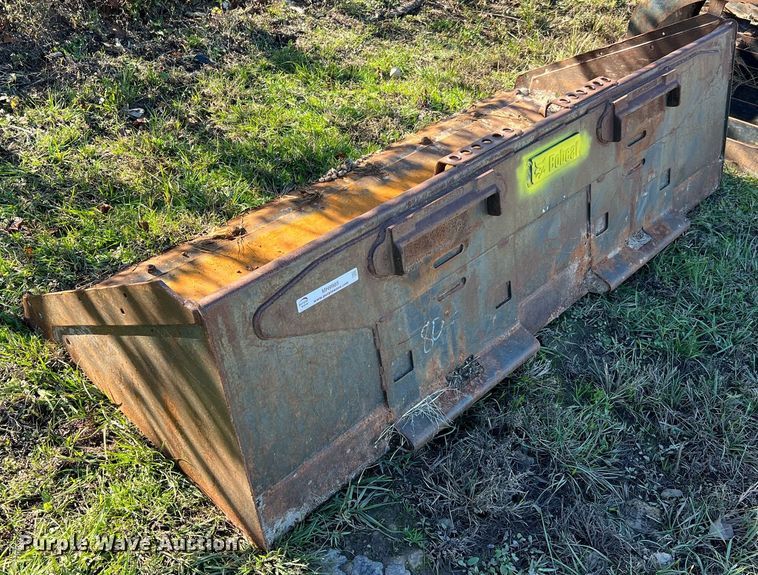 image for item MH9985 Bobcat  skid steer bucket