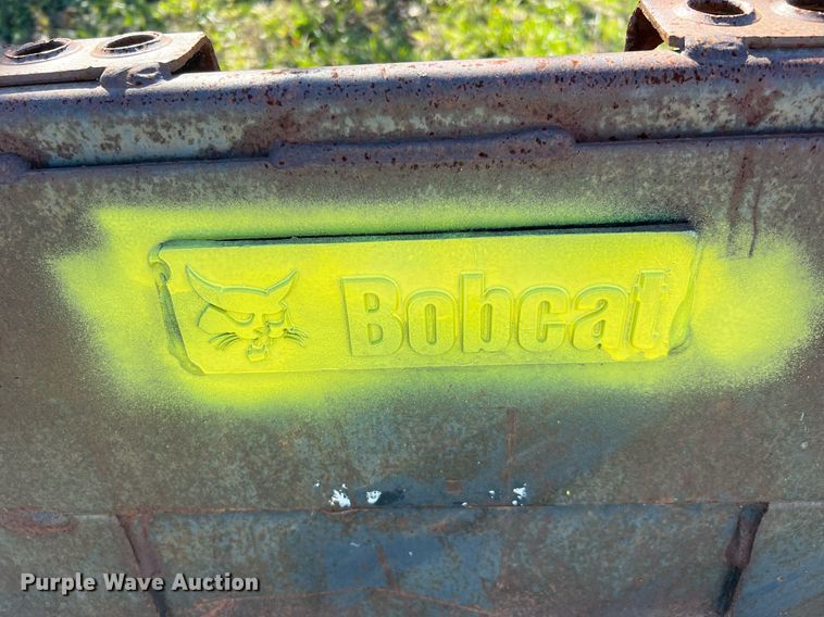 image for item MH9985 Bobcat  skid steer bucket