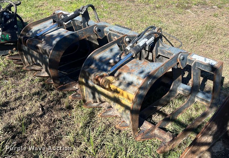 image for item MH9986 Brush Grapple XHD84-6  skid steer grapple bucket