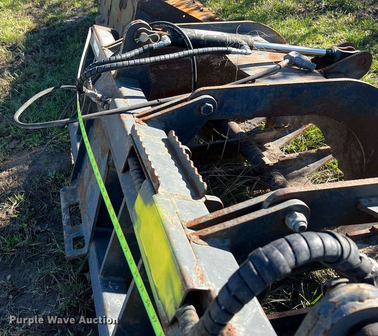 image for item MH9986 Brush Grapple XHD84-6  skid steer grapple bucket