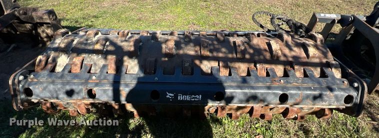 image for item MH9987 2019 Bobcat  skid steer roller