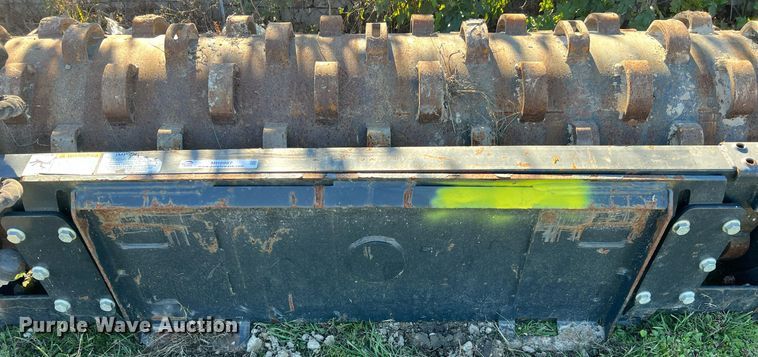 image for item MH9987 2019 Bobcat  skid steer roller