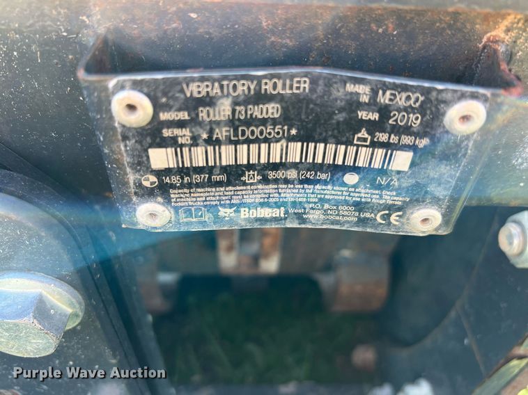 image for item MH9987 2019 Bobcat  skid steer roller