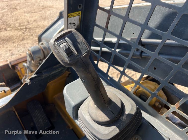 image for item MH9997 2017 John Deere 317G  tracked skid steer loader