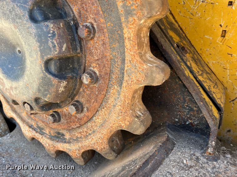 image for item MH9997 2017 John Deere 317G  tracked skid steer loader