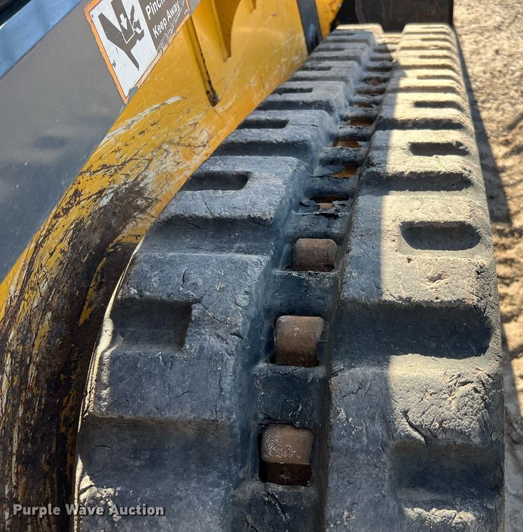 image for item MH9997 2017 John Deere 317G  tracked skid steer loader