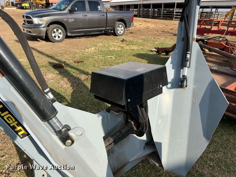 image for item MI9015 Baumalight Nomad SS30  skid steer tree spade