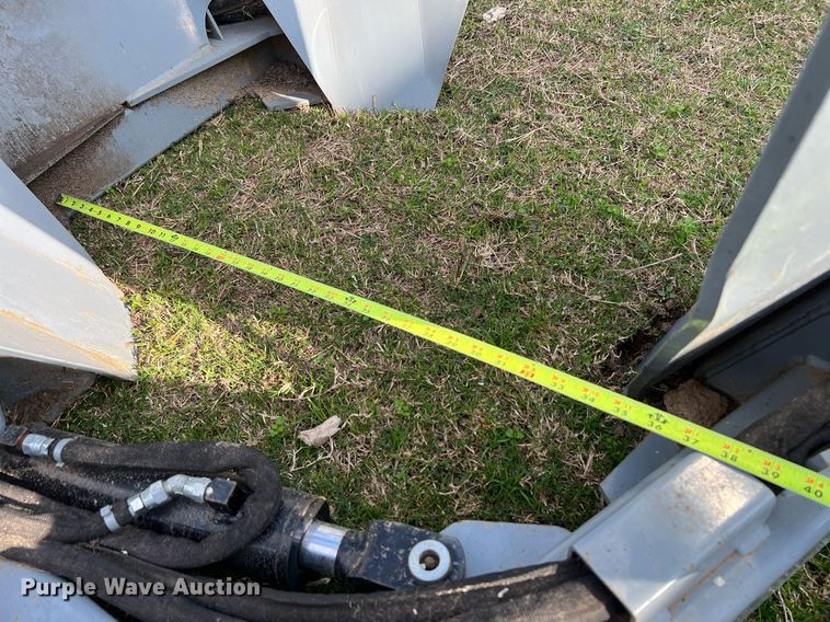 image for item MI9015 Baumalight Nomad SS30  skid steer tree spade