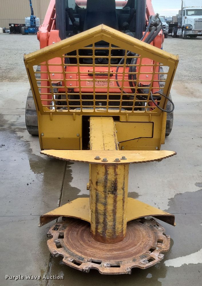 image for item MI9857 2019 Turbosaw RS30  skid steer tree saw