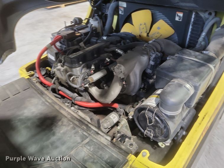 image for item MI9865 2013 Hyster H70FT  forklift