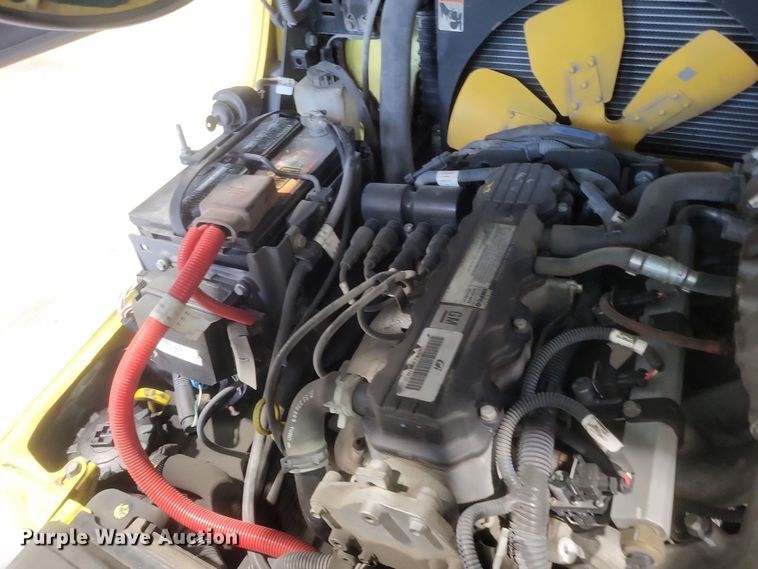 image for item MI9865 2013 Hyster H70FT  forklift