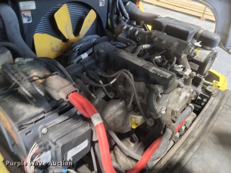 image for item MI9865 2013 Hyster H70FT  forklift