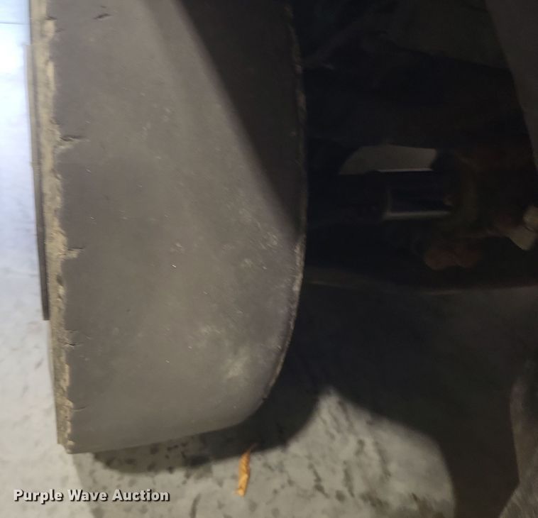 image for item MI9865 2013 Hyster H70FT  forklift