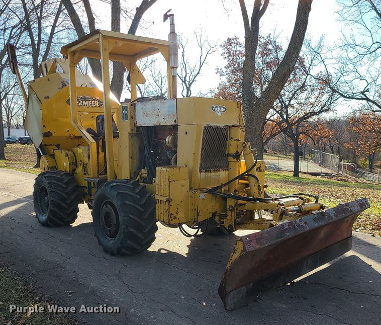 image for item MJ9537 1978 Vermeer M475  rock saw