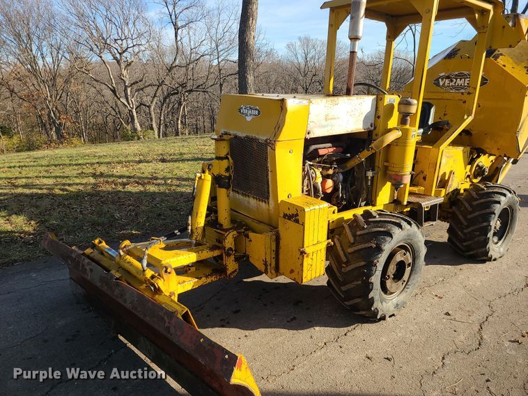 image for item MJ9537 1978 Vermeer M475  rock saw