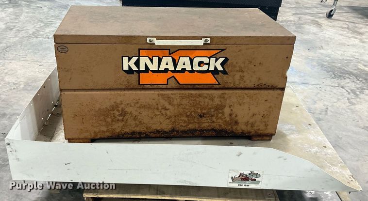 image for item MO9117 Automotive accessories