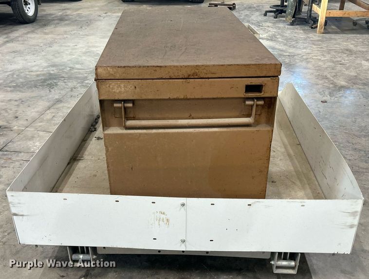 image for item MO9117 Automotive accessories