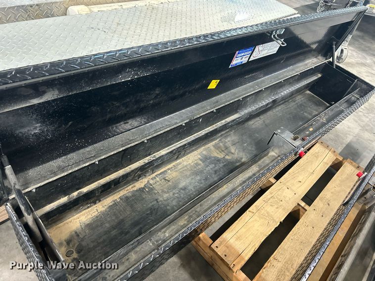 image for item MO9118 Weather Guard  toolboxes