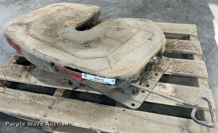 image for item MO9119 Fontaine No-Slack II SL6PMA7250  fifth wheel plate