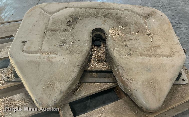 image for item MO9119 Fontaine No-Slack II SL6PMA7250  fifth wheel plate