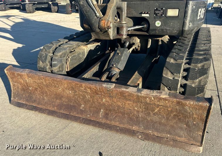 image for item MO9128 2012 Bobcat E45  mini excavator