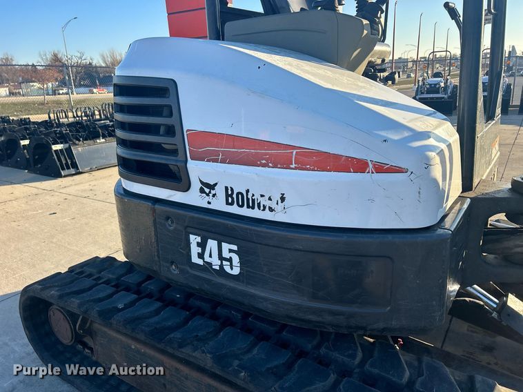 image for item MO9128 2012 Bobcat E45  mini excavator