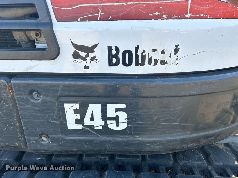image for item MO9128 2012 Bobcat E45  mini excavator