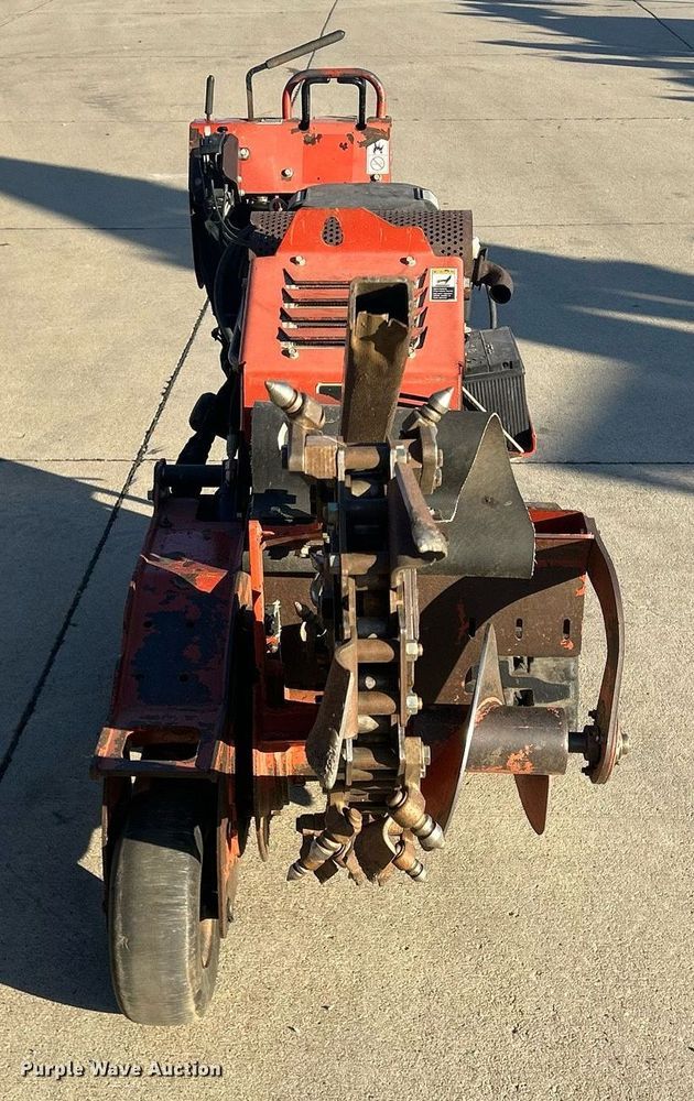 image for item MO9129 2013 Ditch Witch RT20  trencher