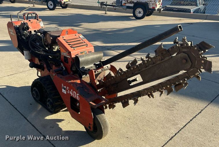 image for item MO9129 2013 Ditch Witch RT20  trencher