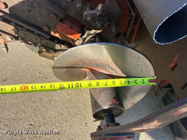 image for item MO9129 2013 Ditch Witch RT20  trencher