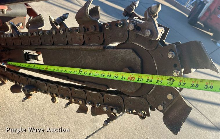 image for item MO9129 2013 Ditch Witch RT20  trencher