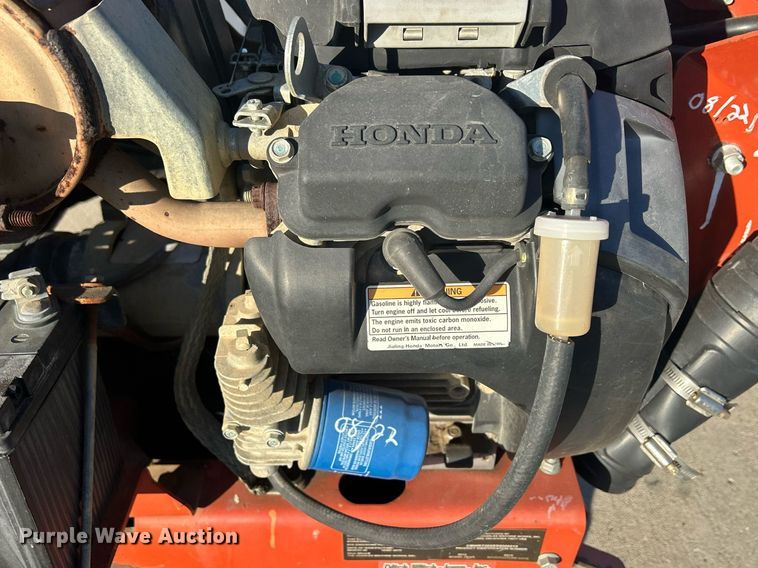 image for item MO9129 2013 Ditch Witch RT20  trencher