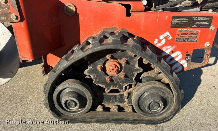 image for item MO9129 2013 Ditch Witch RT20  trencher