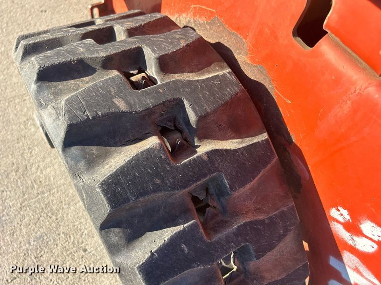 image for item MO9129 2013 Ditch Witch RT20  trencher