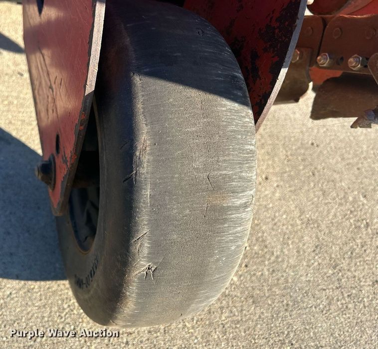 image for item MO9129 2013 Ditch Witch RT20  trencher