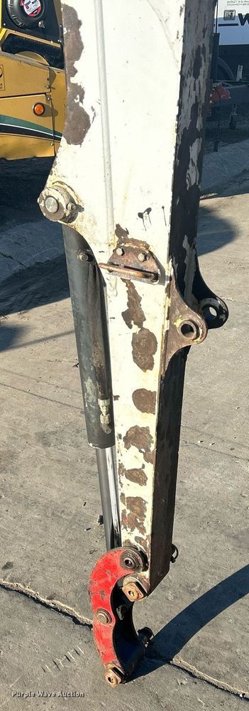 image for item MO9130 2015 Bobcat E20  mini excavator