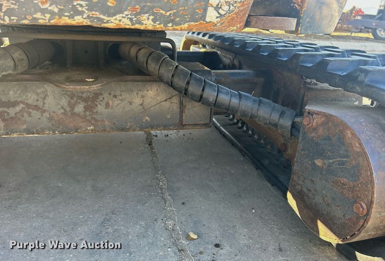 image for item MO9130 2015 Bobcat E20  mini excavator