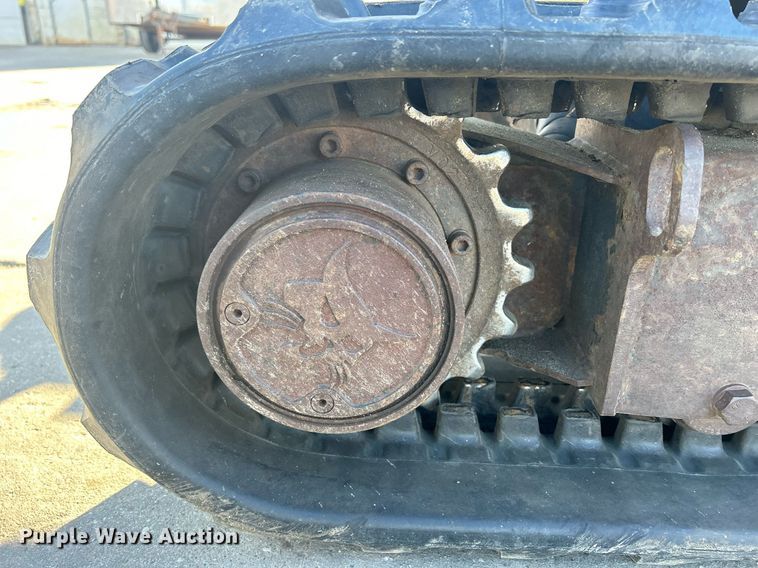 image for item MO9130 2015 Bobcat E20  mini excavator