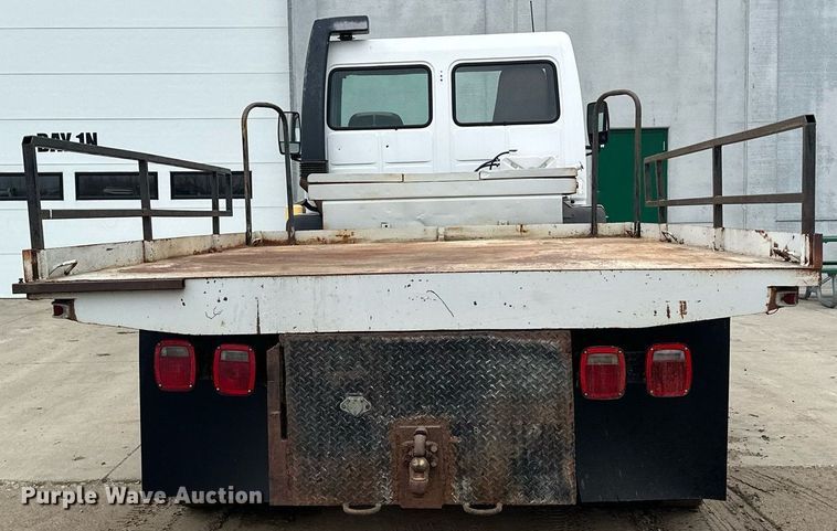 image for item MQ9510 1986  Ford CF6000  flatbed truck