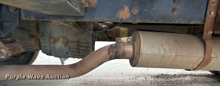 image for item MQ9510 1986  Ford CF6000  flatbed truck