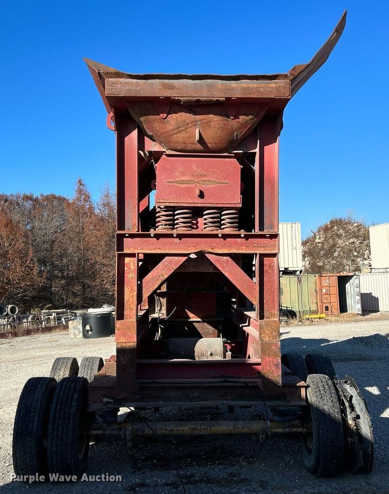 image for item NE9550 Eagle 33D7836  crusher