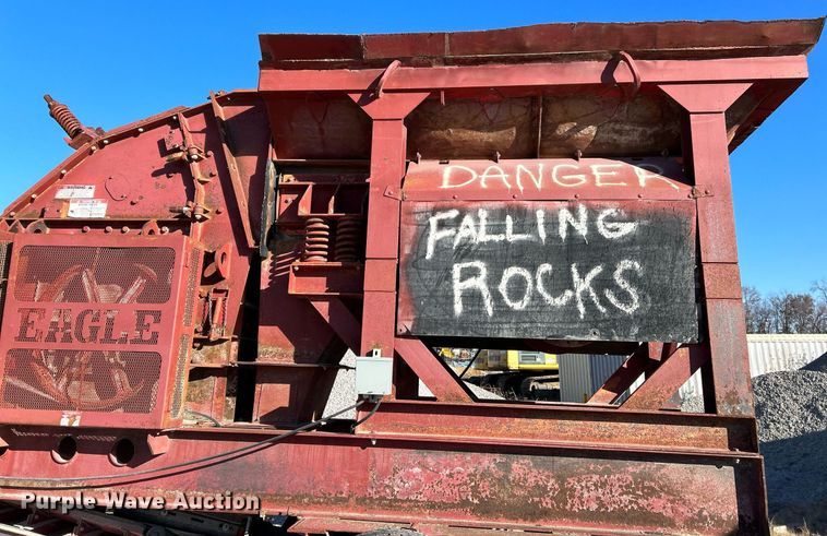 image for item NE9550 Eagle 33D7836  crusher
