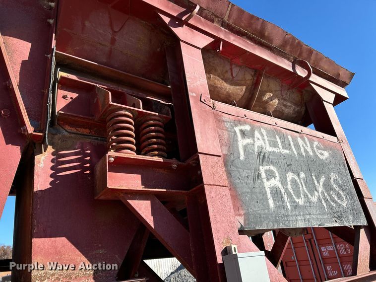 image for item NE9550 Eagle 33D7836  crusher