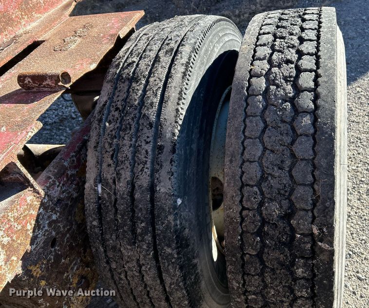 image for item NE9550 Eagle 33D7836  crusher