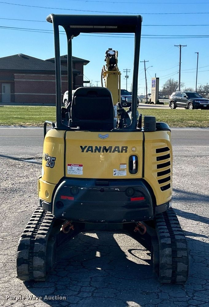 image for item NE9553 2019 Yanmar ViO25-6A  mini excavator