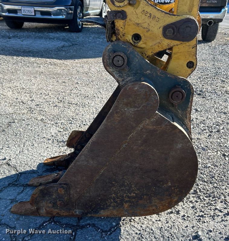 image for item NE9553 2019 Yanmar ViO25-6A  mini excavator