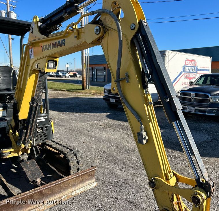 image for item NE9553 2019 Yanmar ViO25-6A  mini excavator