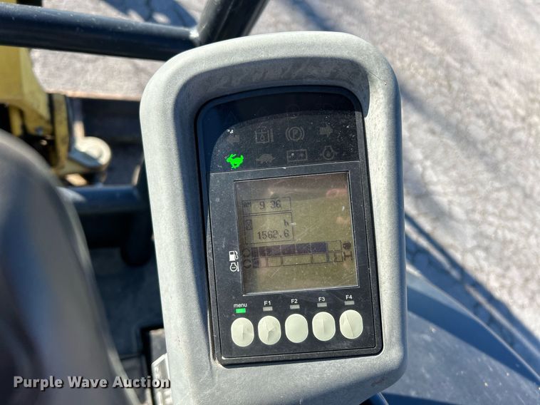 image for item NE9553 2019 Yanmar ViO25-6A  mini excavator